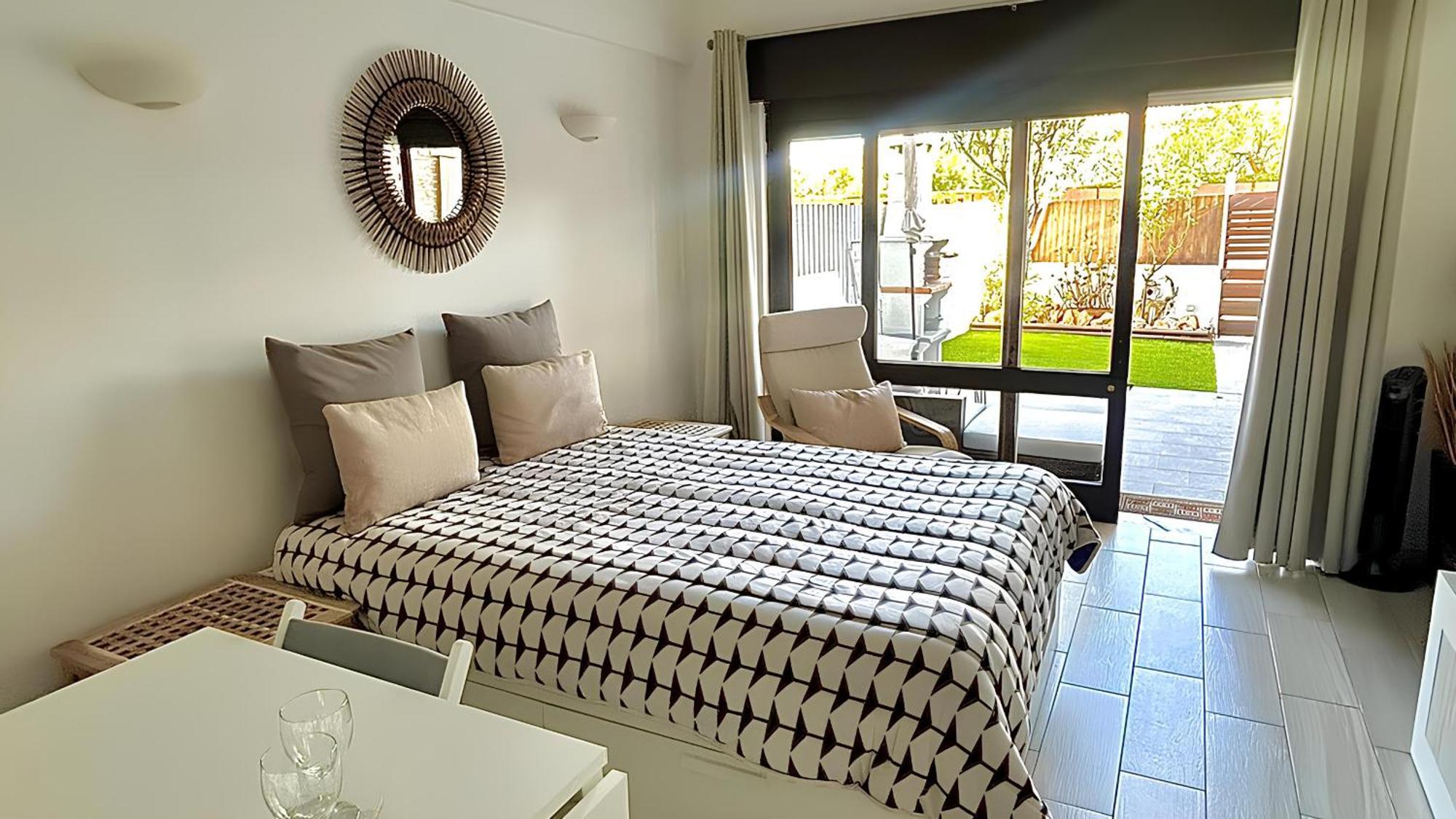 Magnific Studio With A Cozy Garden, 5 Minutes To The Beach Albufeira Ngoại thất bức ảnh