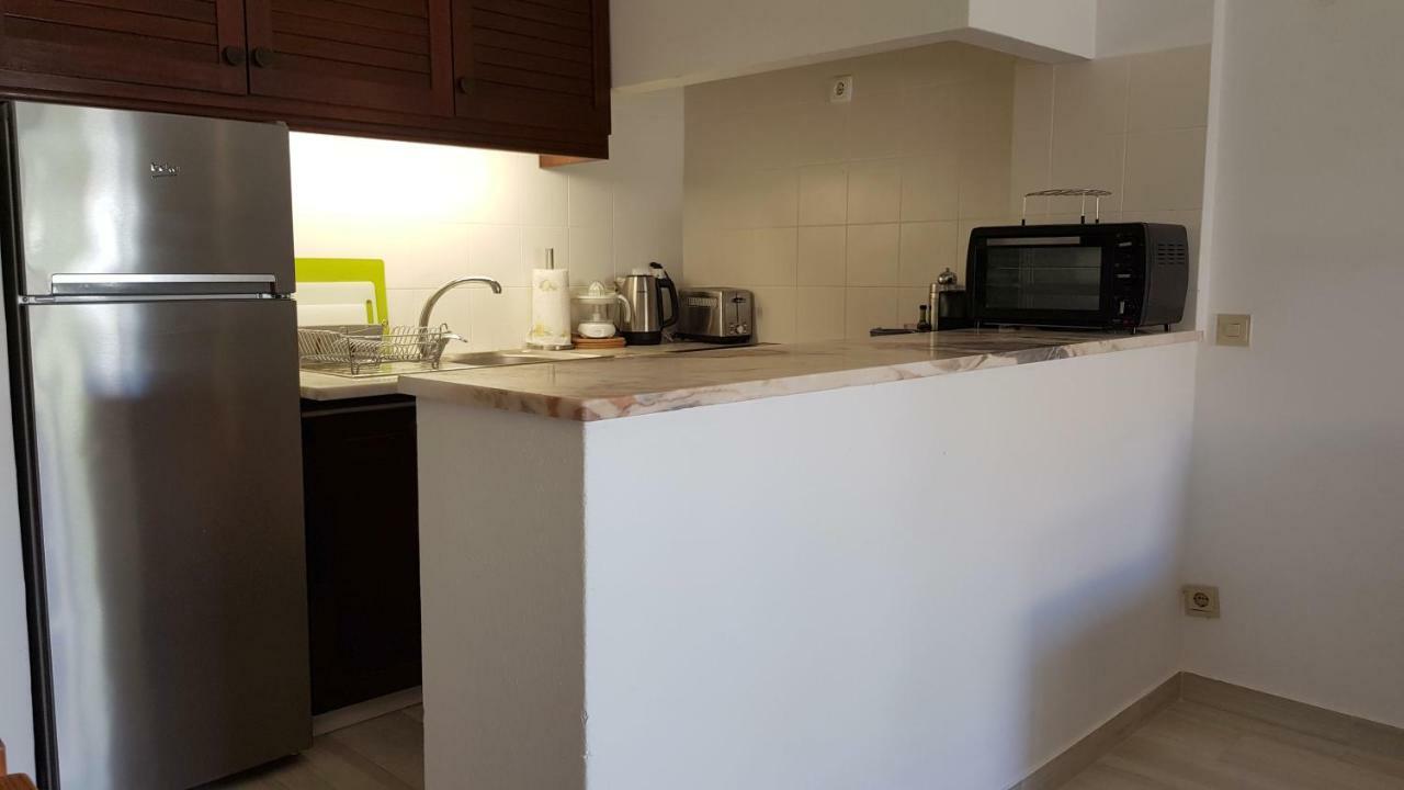 Magnific Studio With A Cozy Garden, 5 Minutes To The Beach Albufeira Ngoại thất bức ảnh